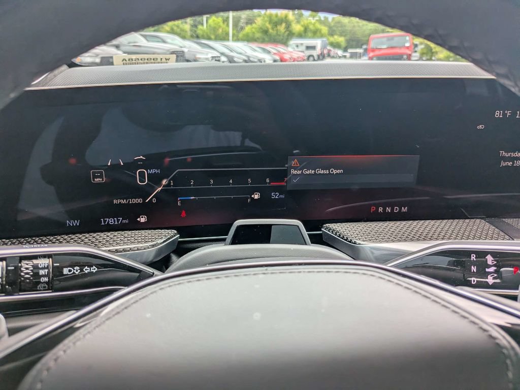 Used 2025 Cadillac Escalade V AWD/4WD image 25