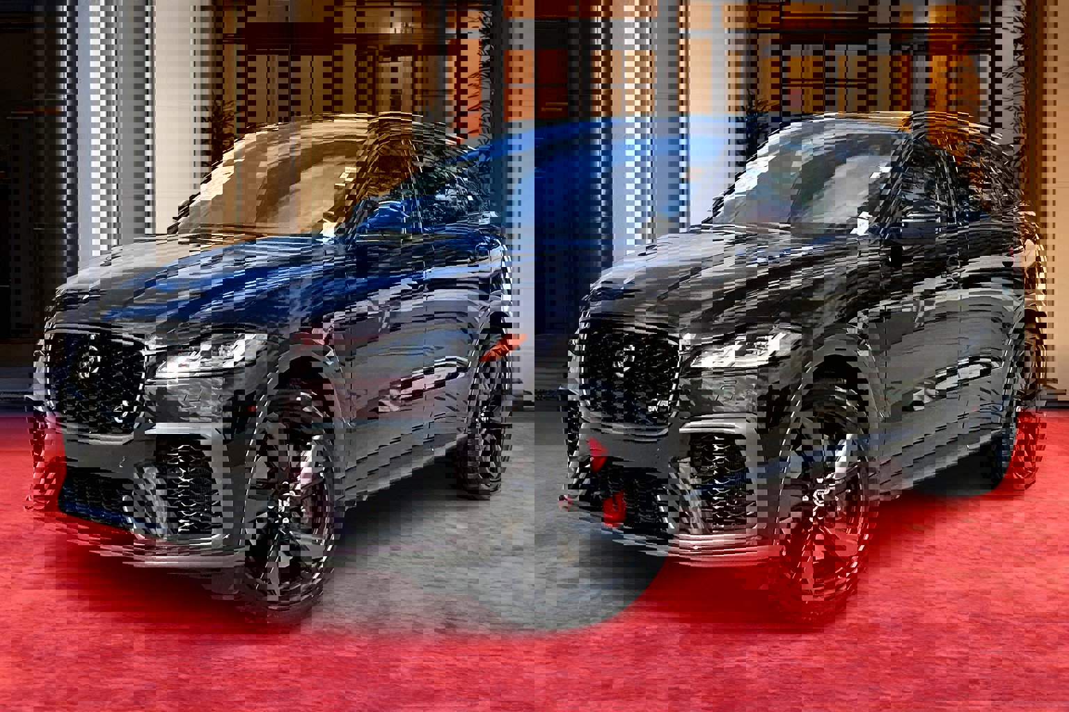 Used 2021 Jaguar F-PACE SVR