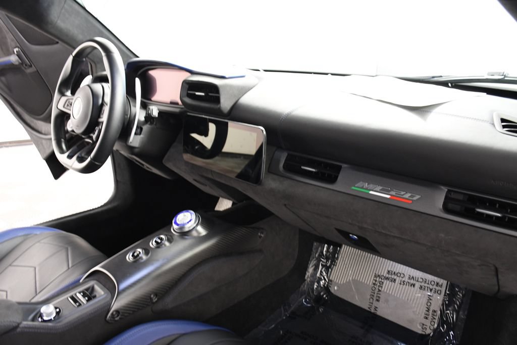 Used 2022 Maserati MC20 Coupe RWD image 25