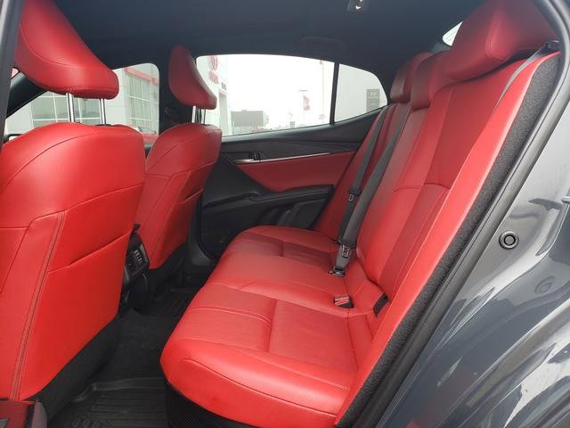 Used 2025 Toyota Camry XSE image 12