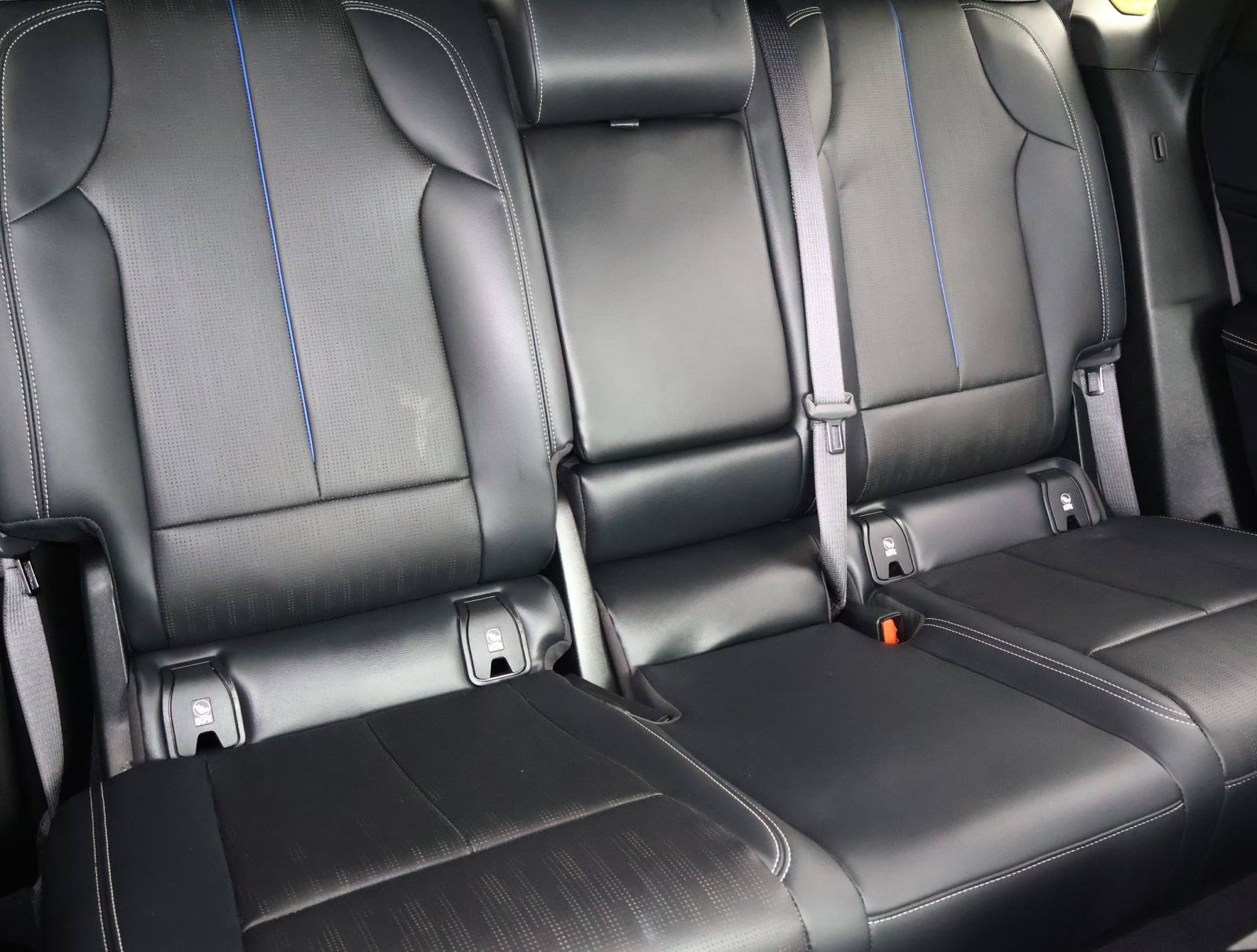 Certified 2024 Cadillac Lyriq Sport w/ LPO, Floor Liner Package AWD/4WD image 23