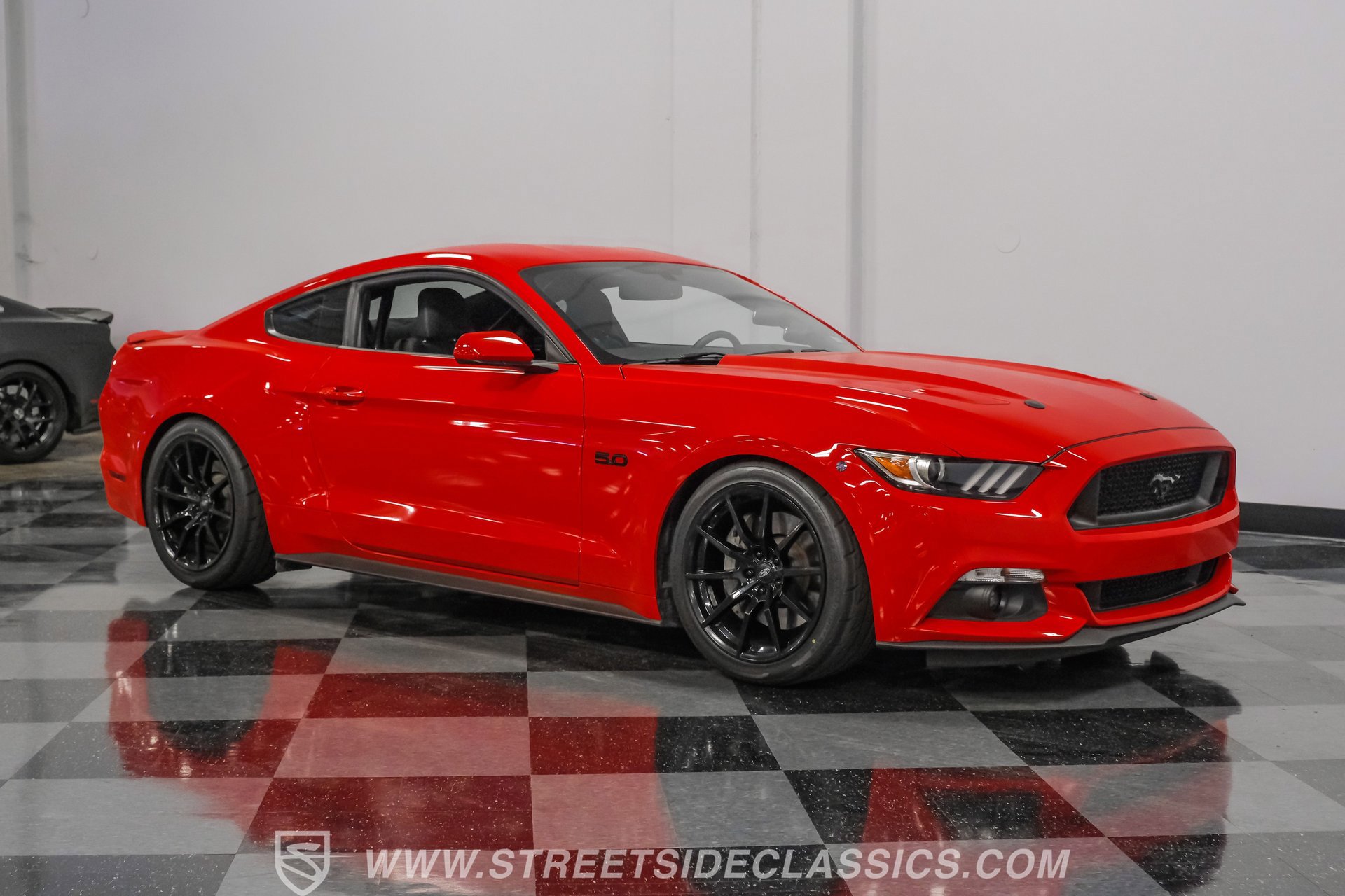 Used 2017 Ford Mustang GT image 13