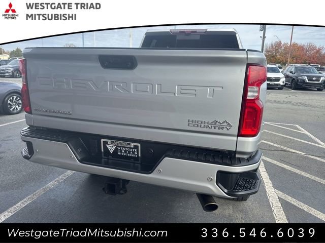Used 2020 Chevrolet Silverado 2500 High Country w/ Technology Package image 11