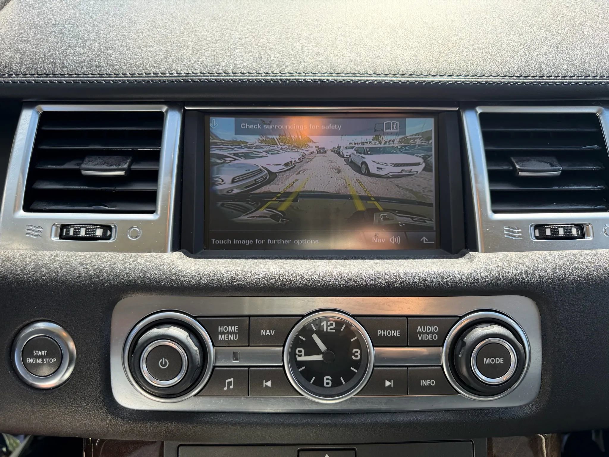 Used 2011 Land Rover Range Rover Sport Supercharged AWD/4WD image 25