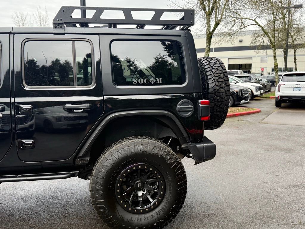 Used 2025 Jeep Wrangler Unlimited Rubicon image 7