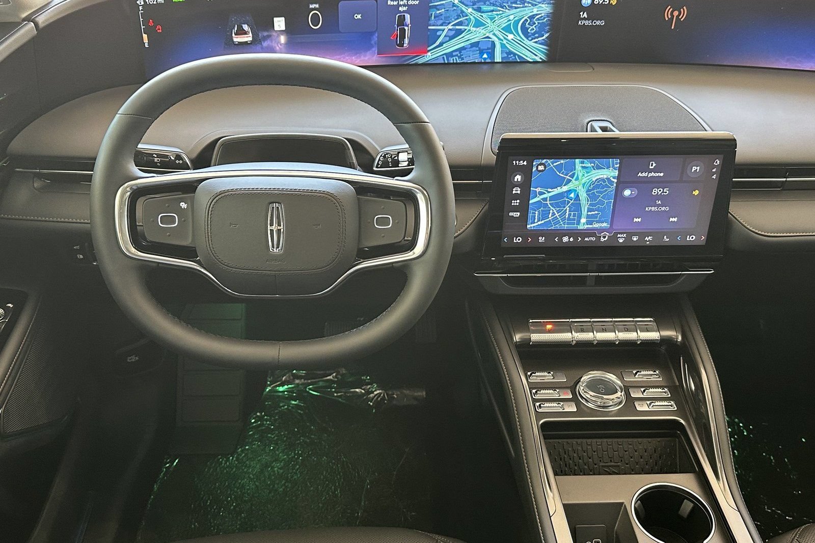 New 2026 Lincoln Nautilus Premier w/ Jet Appearance Package AWD/4WD image 13
