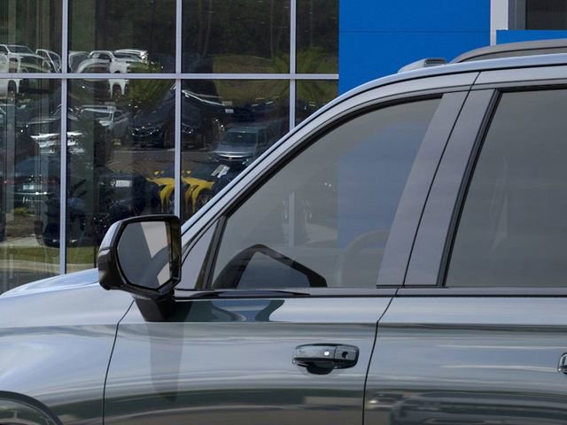 New 2026 Chevrolet Suburban RST image 12