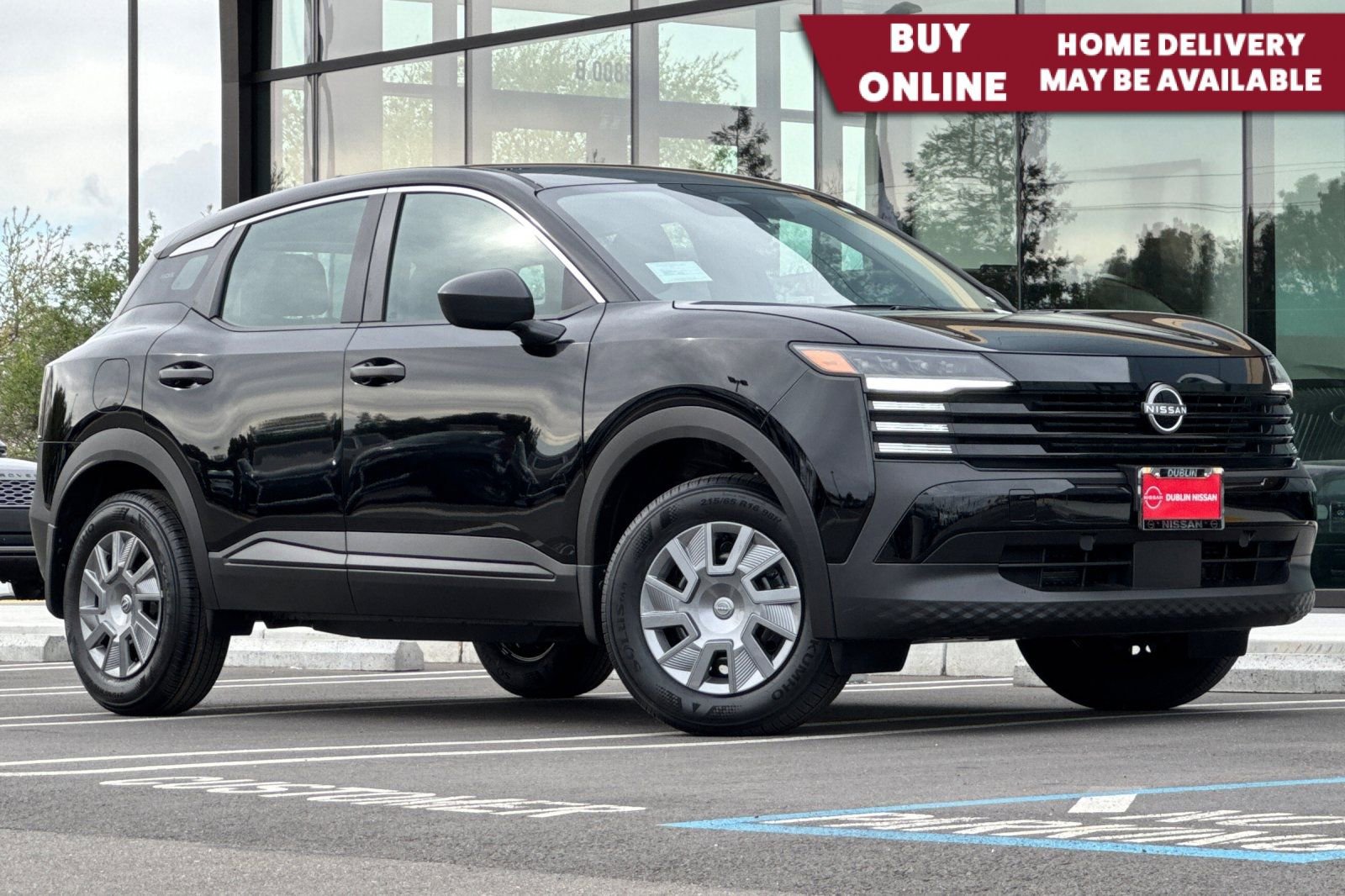 New 2025 Nissan Kicks S image 1