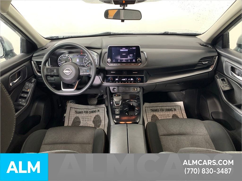 Used 2024 Nissan Rogue SV image 28