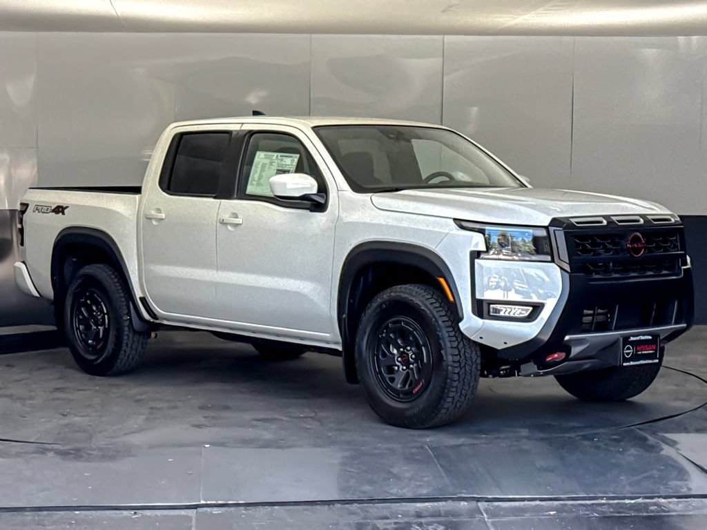 New 2026 Nissan Frontier PRO-4X w/ Tow Package