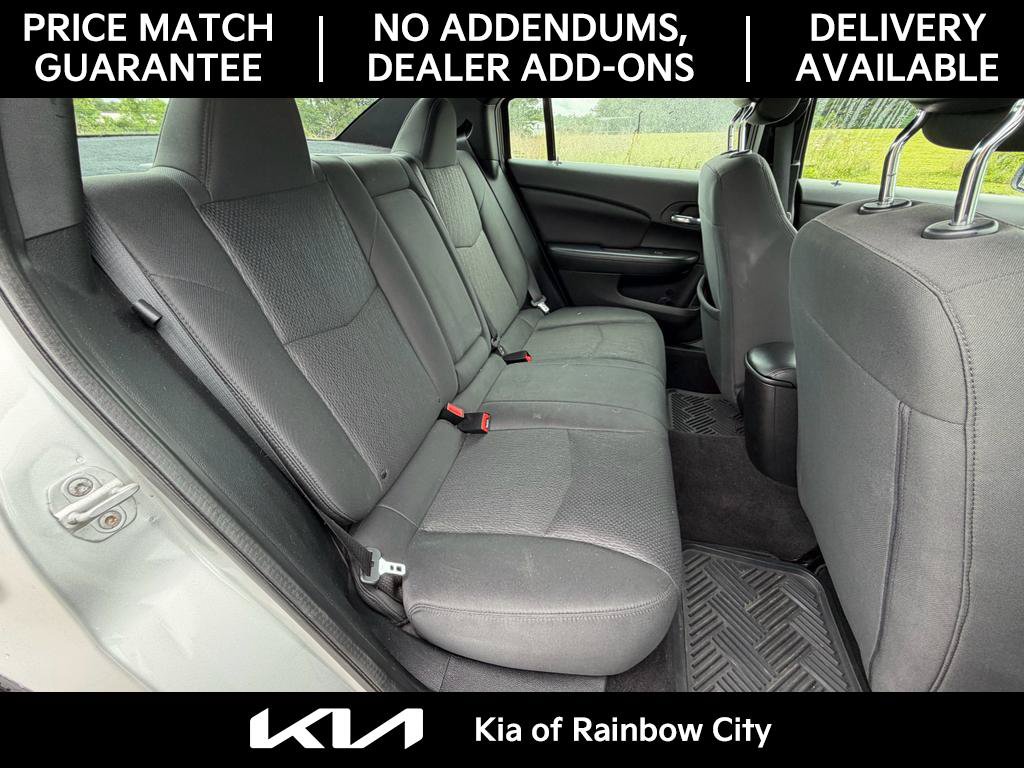 Used 2011 Chrysler 200 LX FWD image 18