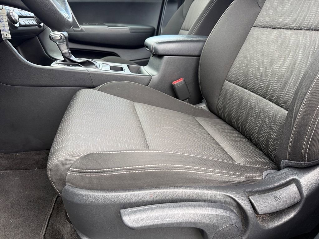 Used 2020 Kia Sportage LX image 11