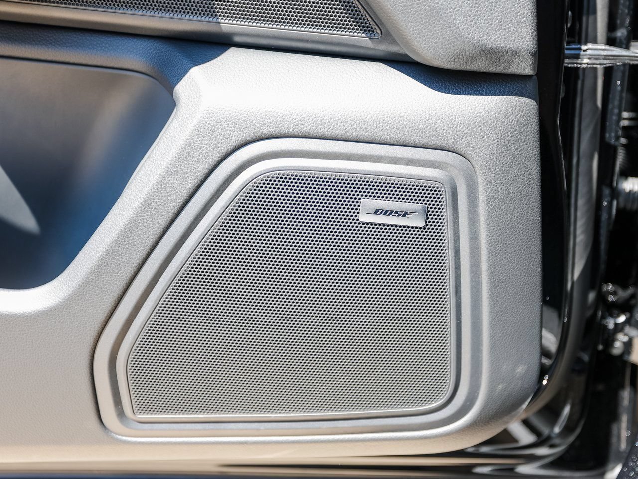 Certified 2026 Porsche Macan S AWD/4WD image 22