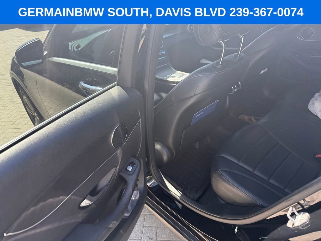 Used 2020 Mercedes-Benz GLC 300 image 35