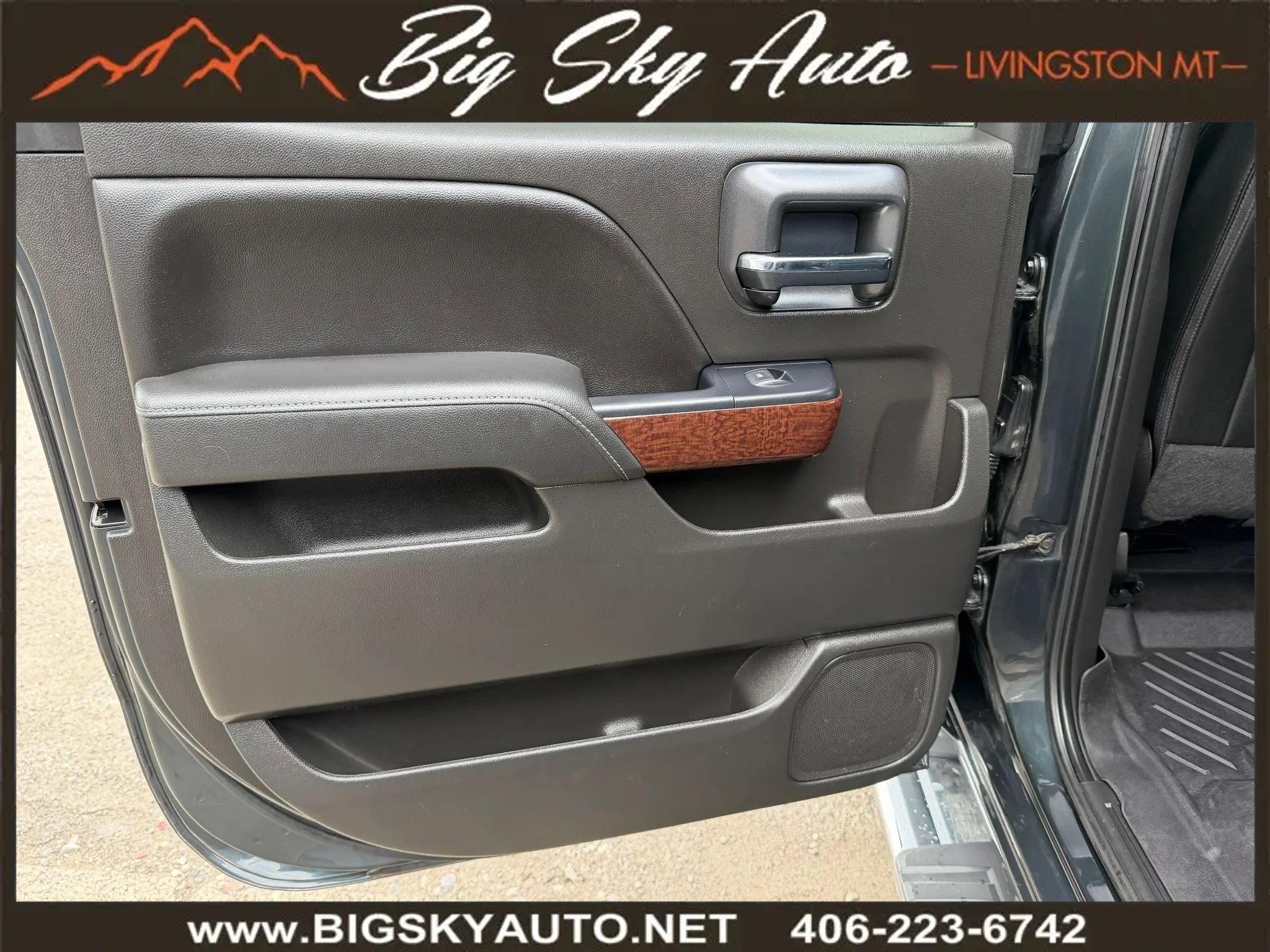 Used 2018 GMC Sierra 1500 SLT AWD/4WD image 16