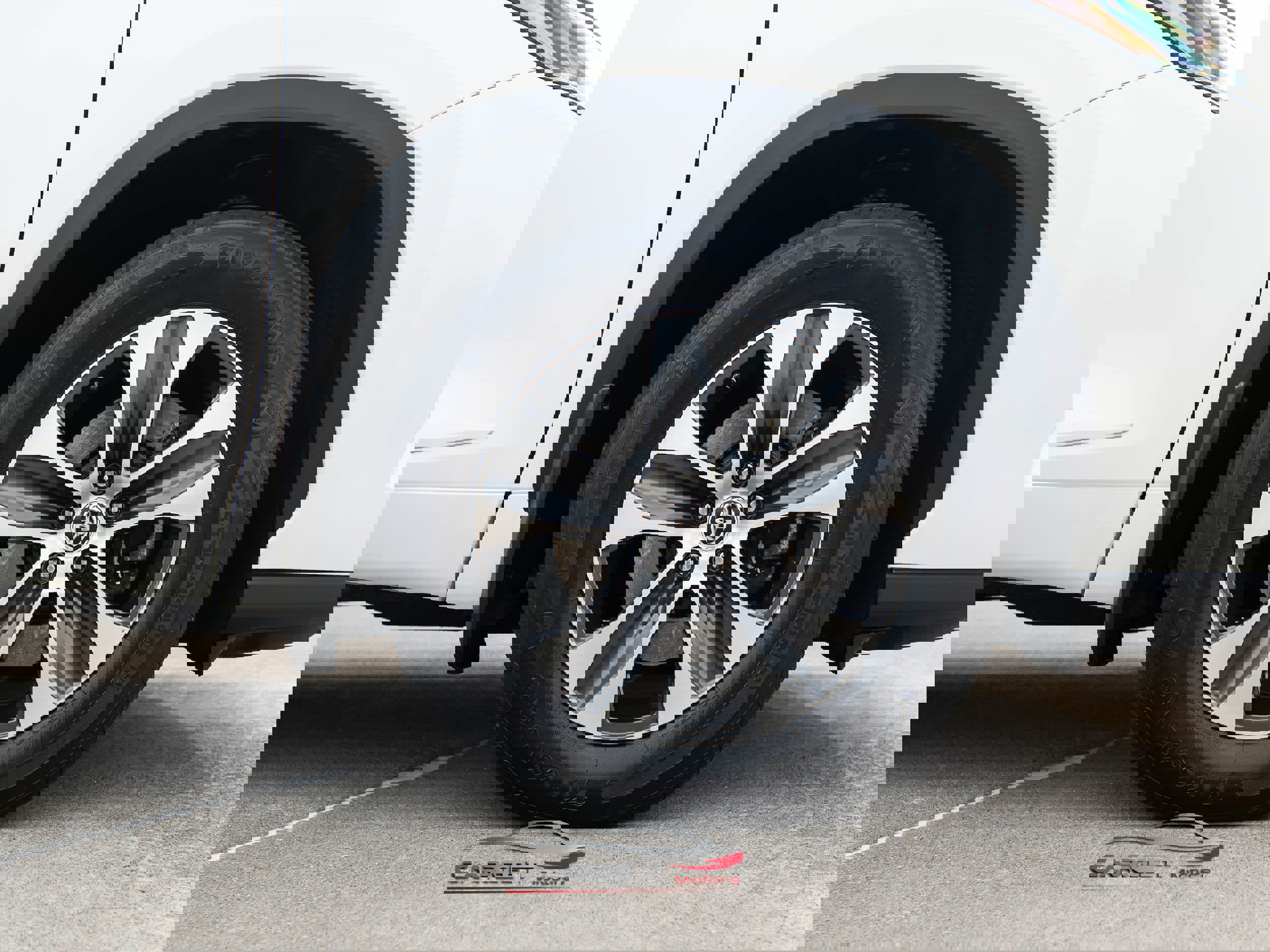 Used 2021 Toyota Highlander XLE image 10