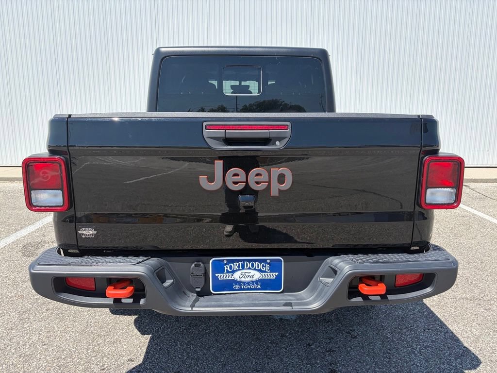 Used 2023 Jeep Gladiator Mojave w/ Cold Weather Group AWD/4WD image 6