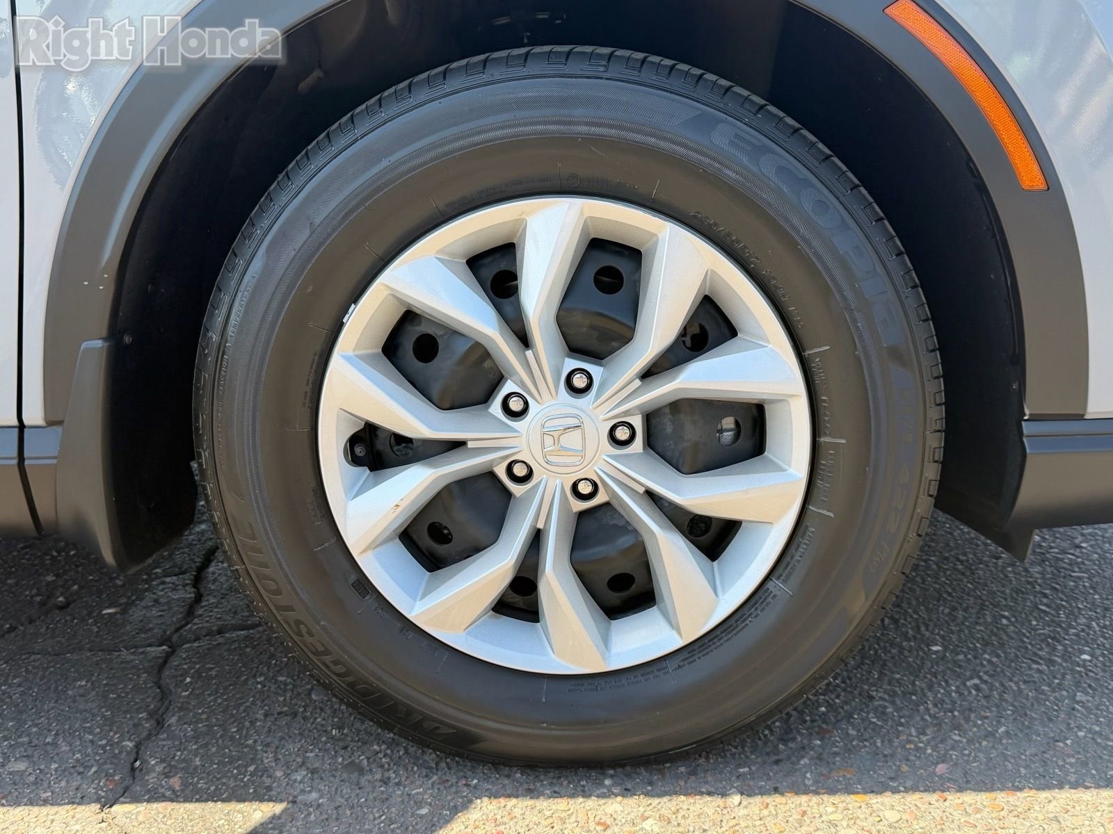Used 2024 Honda CR-V LX image 11