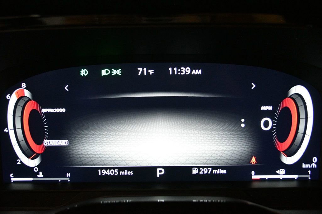 Used 2024 Nissan Pathfinder Platinum FWD image 45