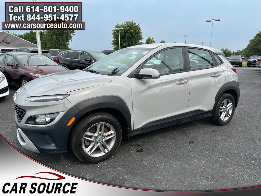 Used 2023 Hyundai Kona SE AWD/4WD image 3