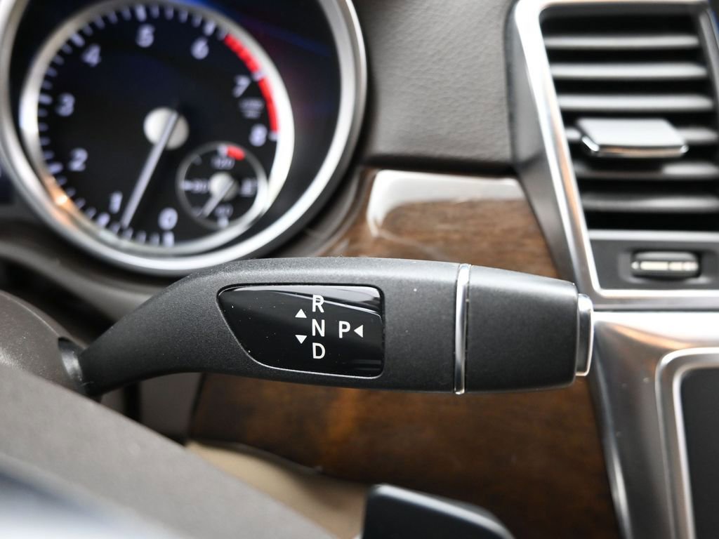 Used 2015 Mercedes-Benz ML 350 4MATIC image 37