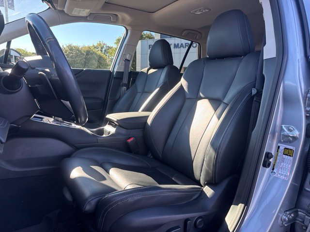 Certified 2023 Subaru Outback Touring AWD/4WD image 9