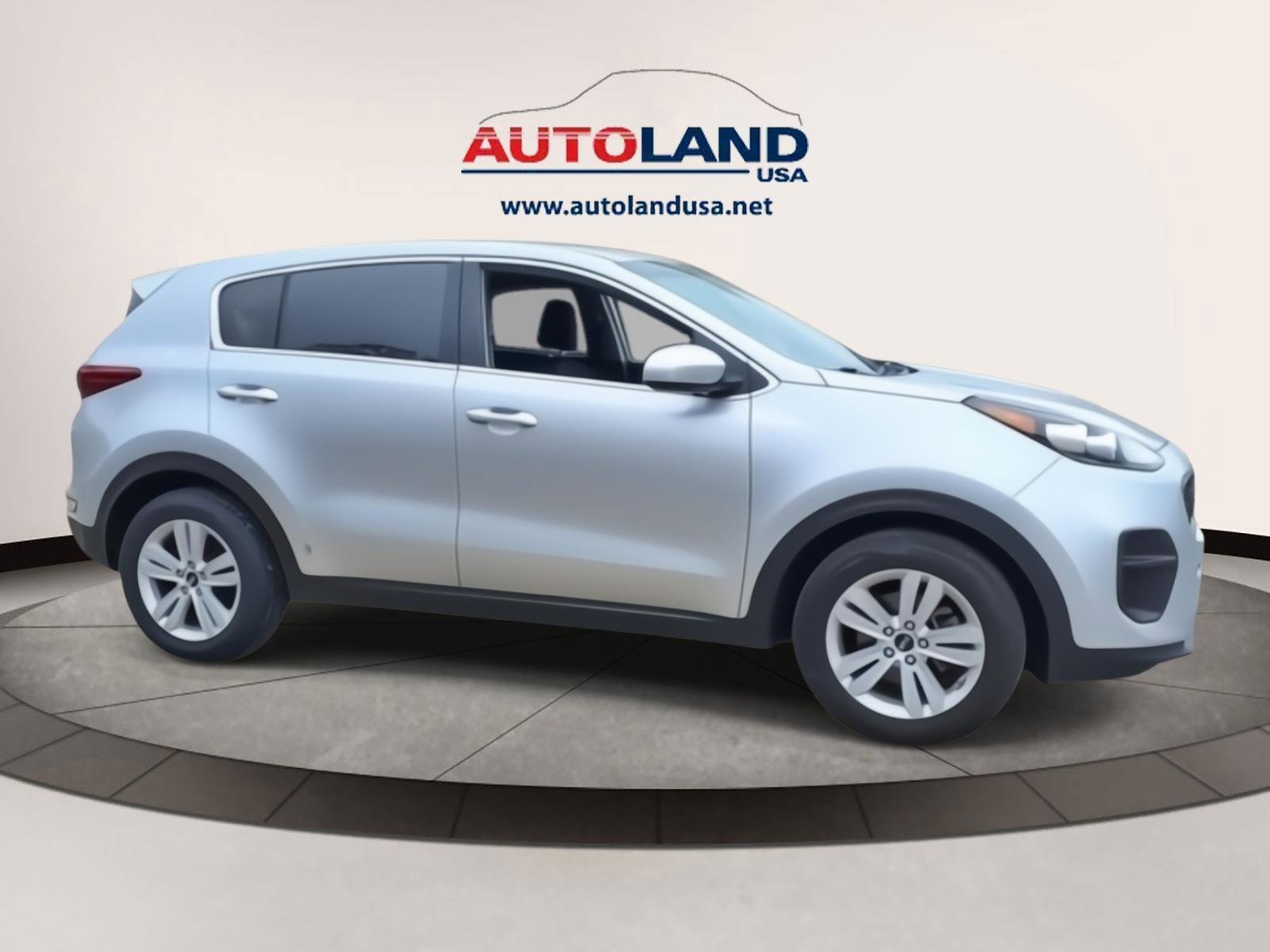 Used 2019 Kia Sportage LX image 4