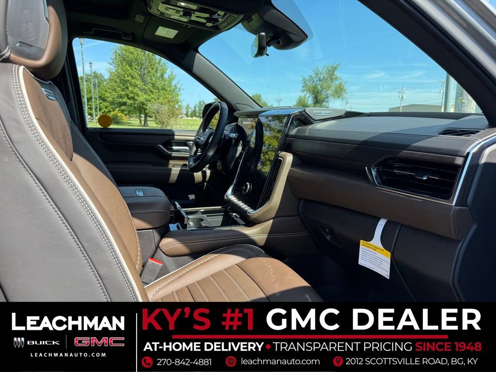 New 2026 GMC Yukon Denali Ultimate w/ LPO, Floor Liner Package AWD/4WD image 30