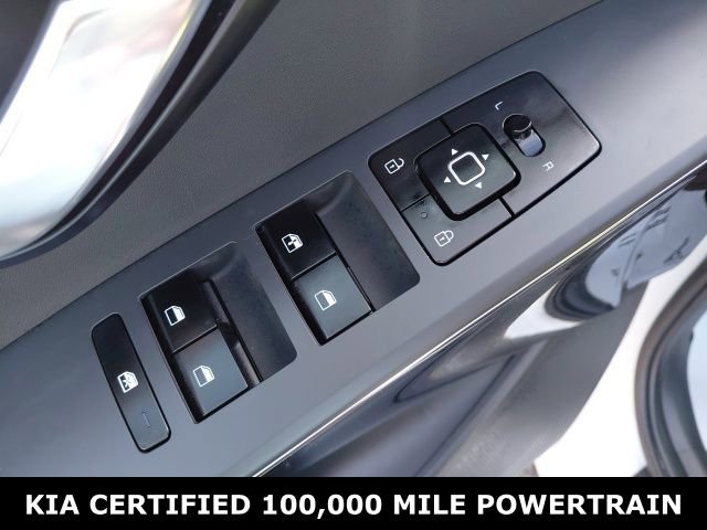 Certified 2024 Kia Niro EX image 20