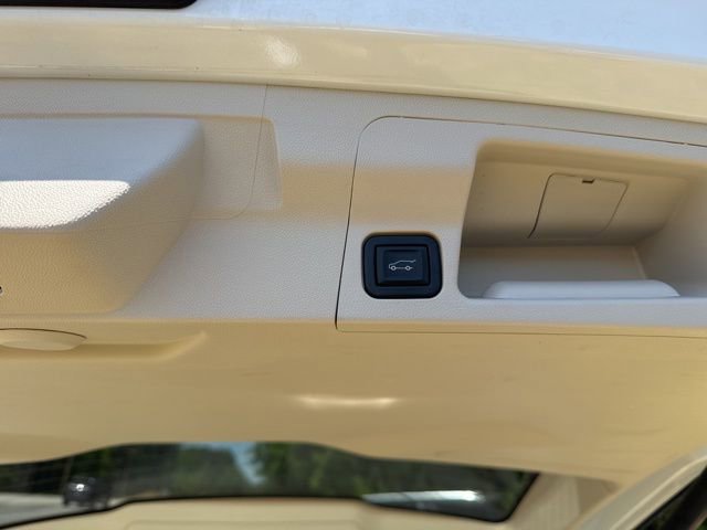 Used 2023 GMC Acadia Denali image 31