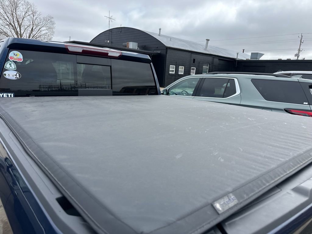 Used 2023 Chevrolet Silverado 1500 LT image 14