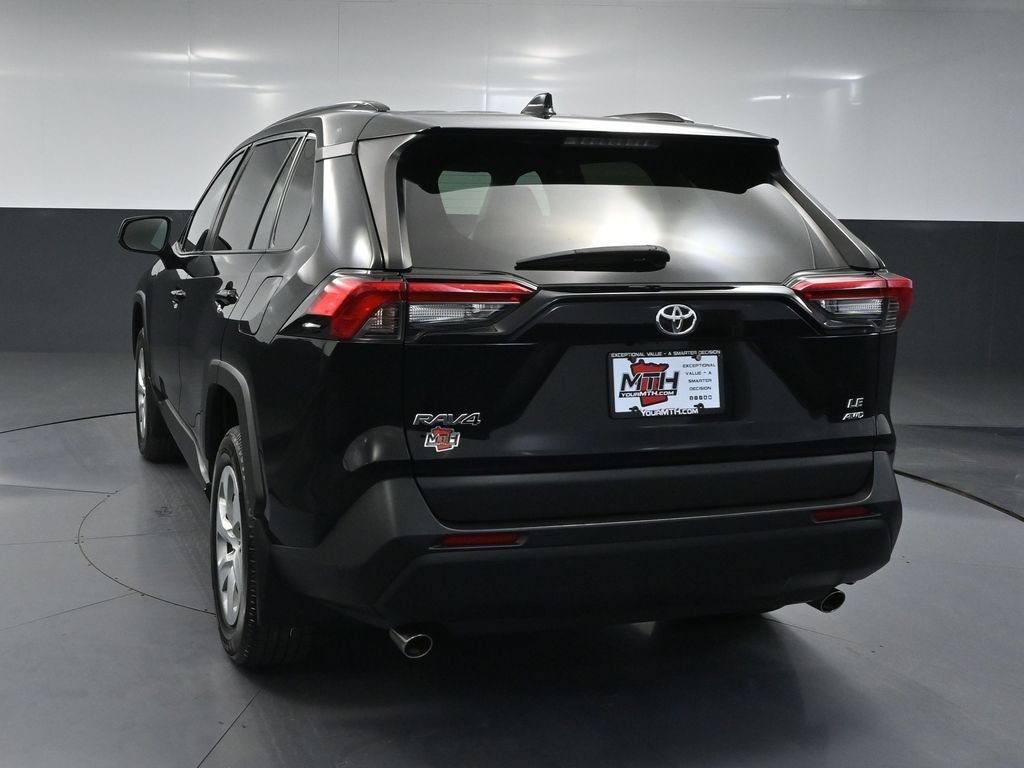 Used 2020 Toyota RAV4 LE w/ All Weather Liner Package AWD/4WD image 7