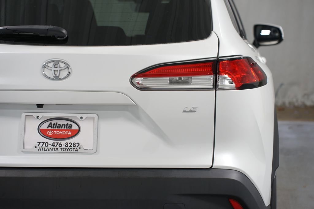 Certified 2024 Toyota Corolla Cross LE image 10