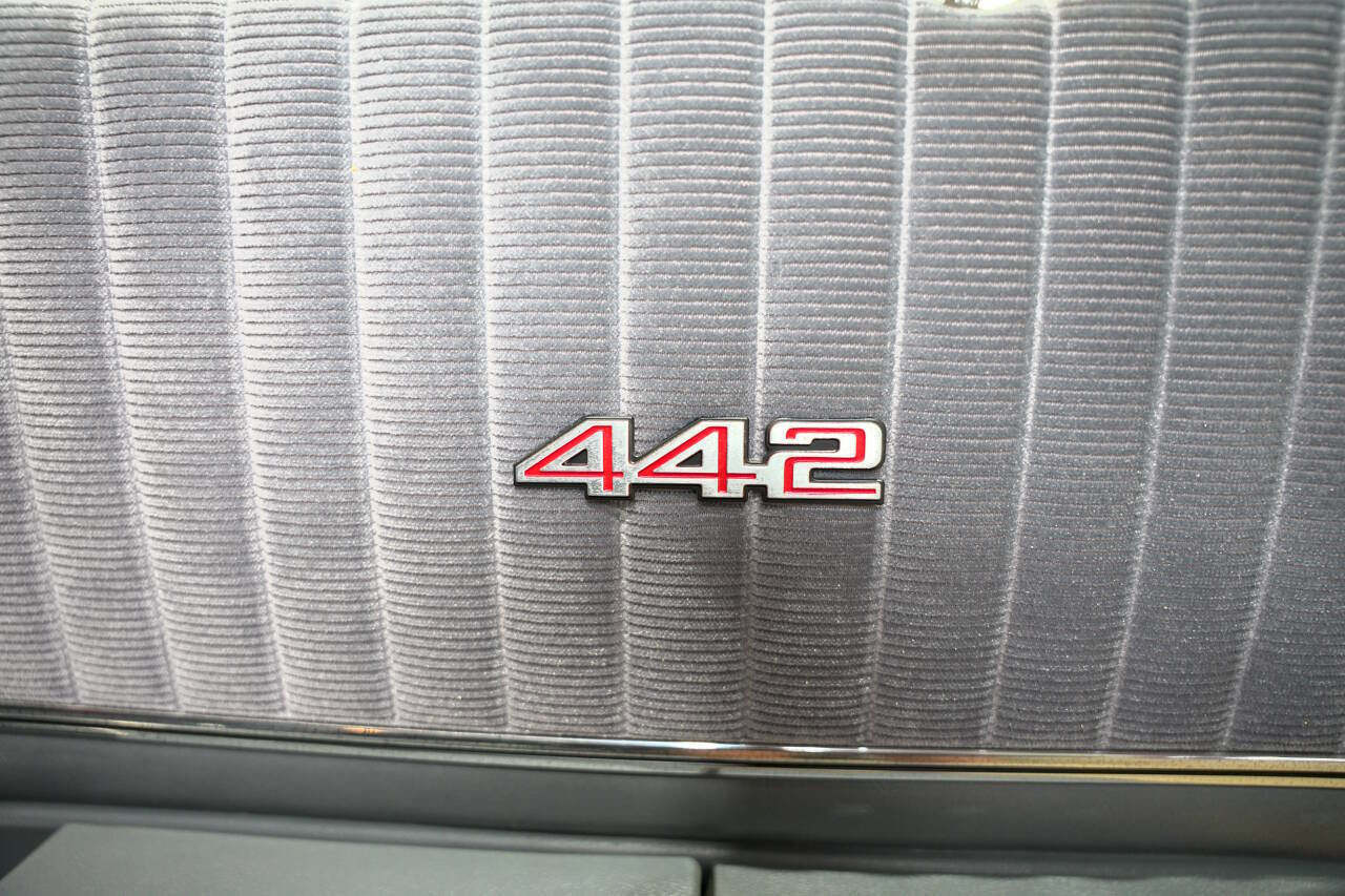 Used 1987 Oldsmobile Cutlass Supreme Salon image 40