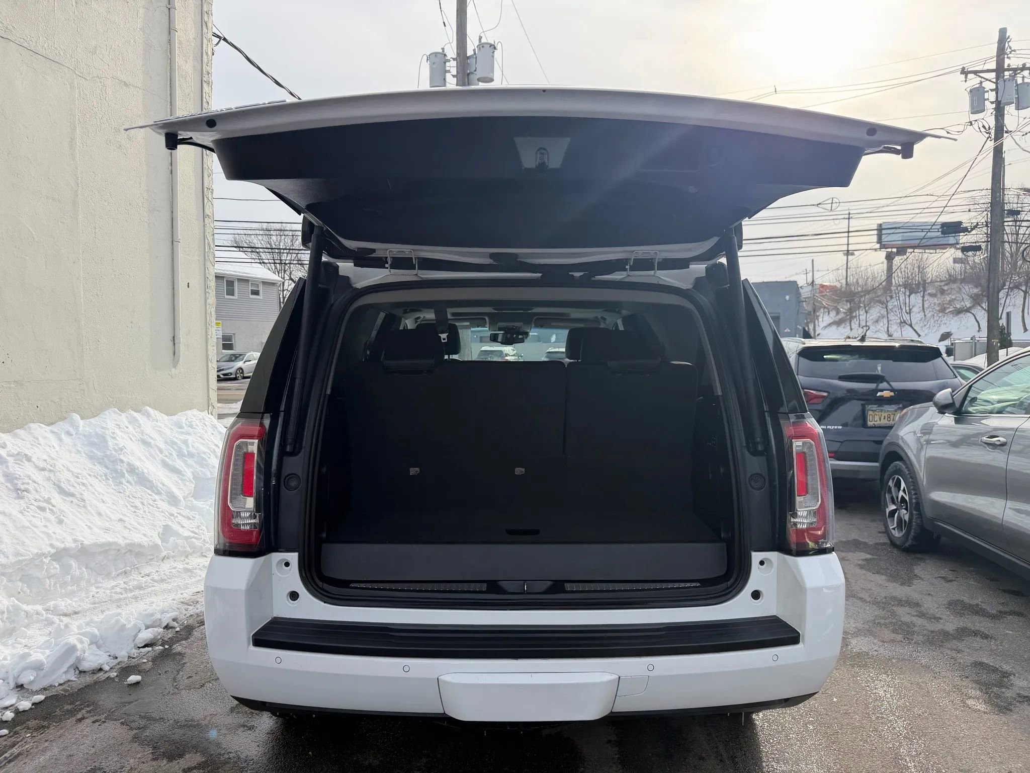 Used 2020 GMC Yukon SLT image 27