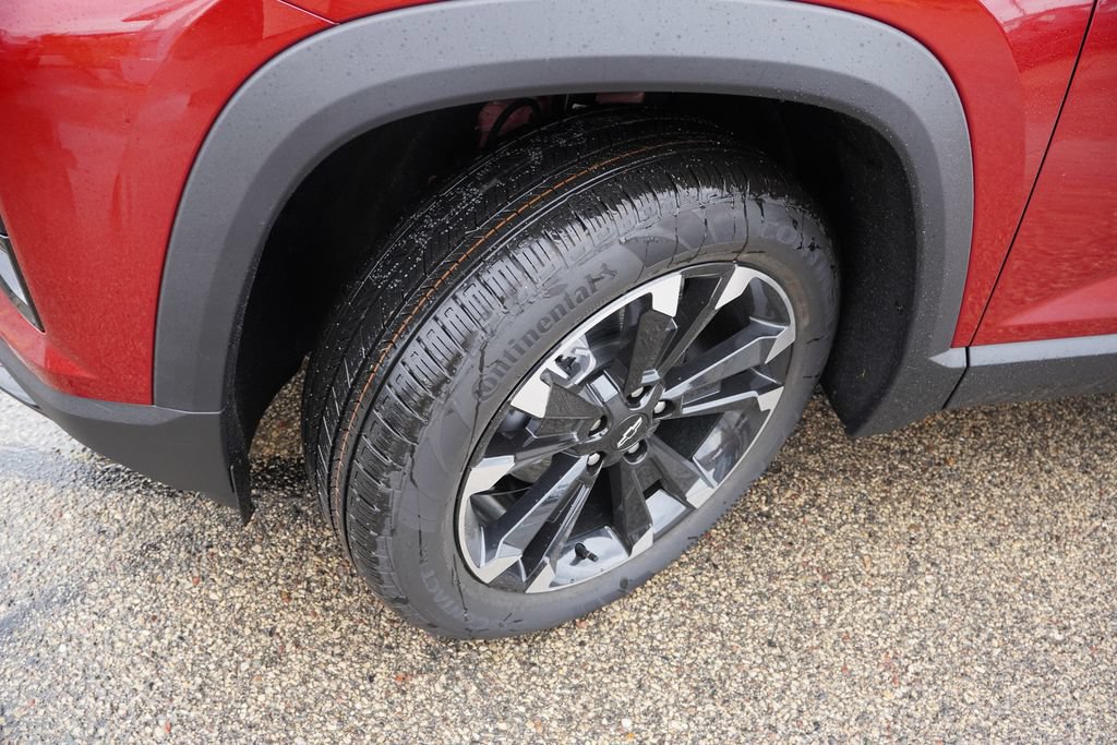 New 2027 Chevrolet Equinox RS w/ Safety and Technology Package AWD/4WD image 9
