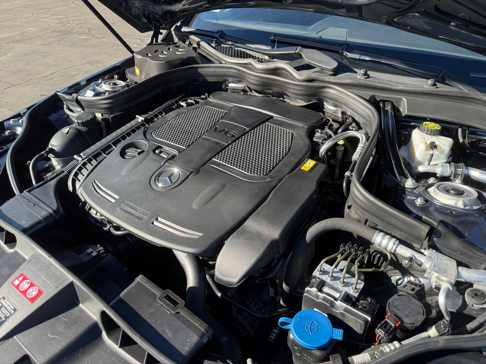 Used 2013 Mercedes-Benz E 350 4MATIC Sedan image 17