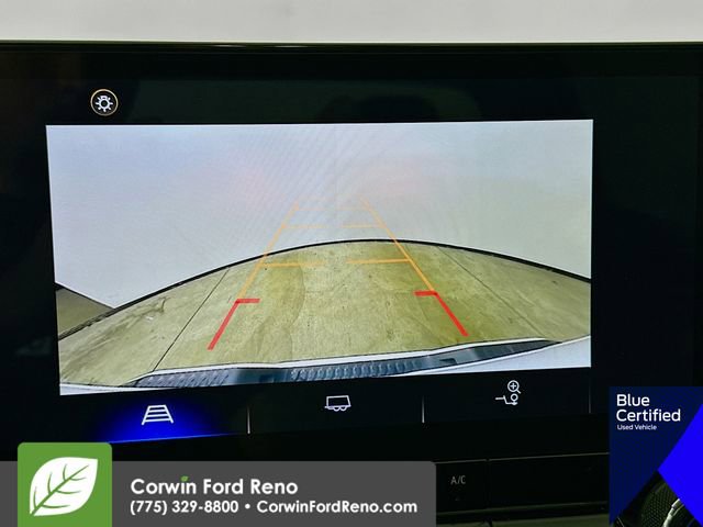 Used 2023 Chevrolet Colorado LT RWD image 17