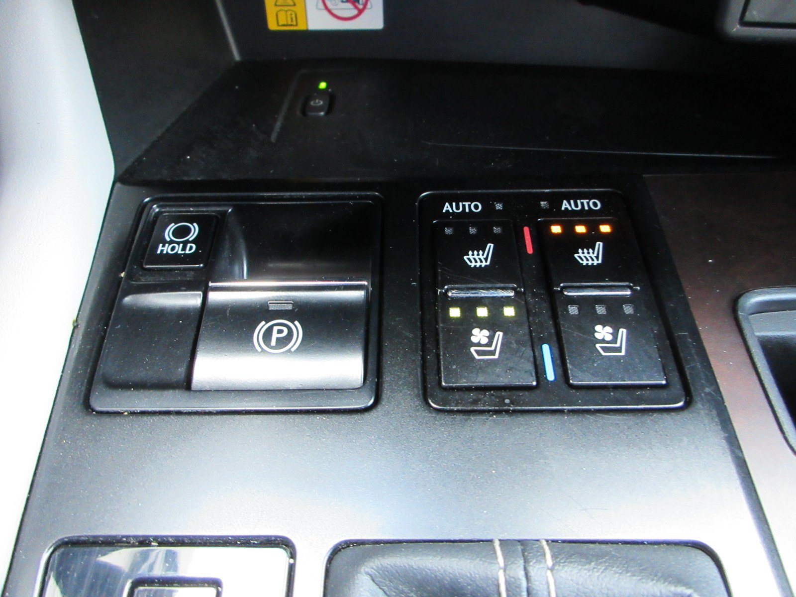 Used 2022 Lexus RX 450h AWD w/ Premium Package image 45