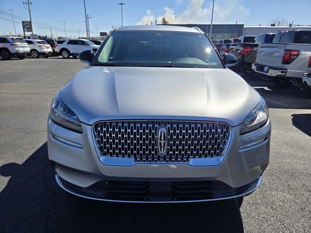 Used 2022 Lincoln Corsair AWD w/ Equipment Group 101A image 3