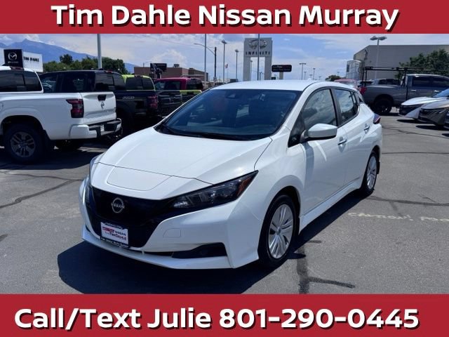 Used 2025 Nissan Leaf S FWD image 5