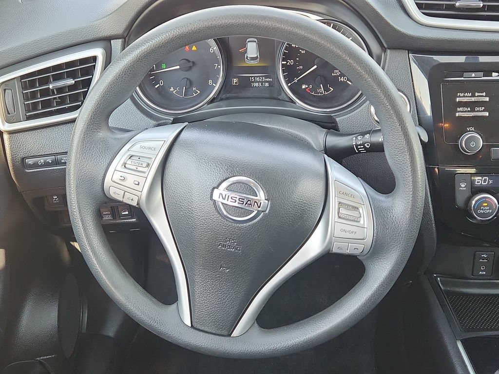 Used 2014 Nissan Rogue SV AWD/4WD image 17