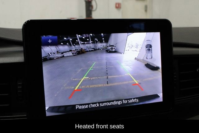 Used 2022 Ford Explorer XLT image 8