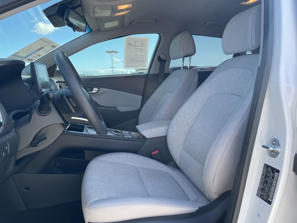 Used 2023 Hyundai Kona SE FWD image 7