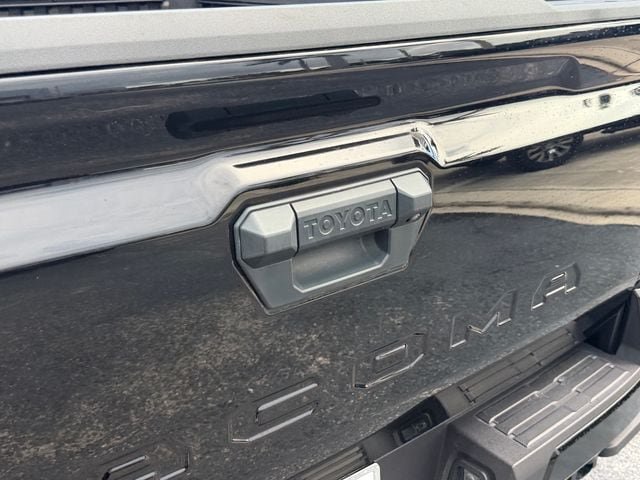 Certified 2025 Toyota Tacoma TRD Sport RWD image 17
