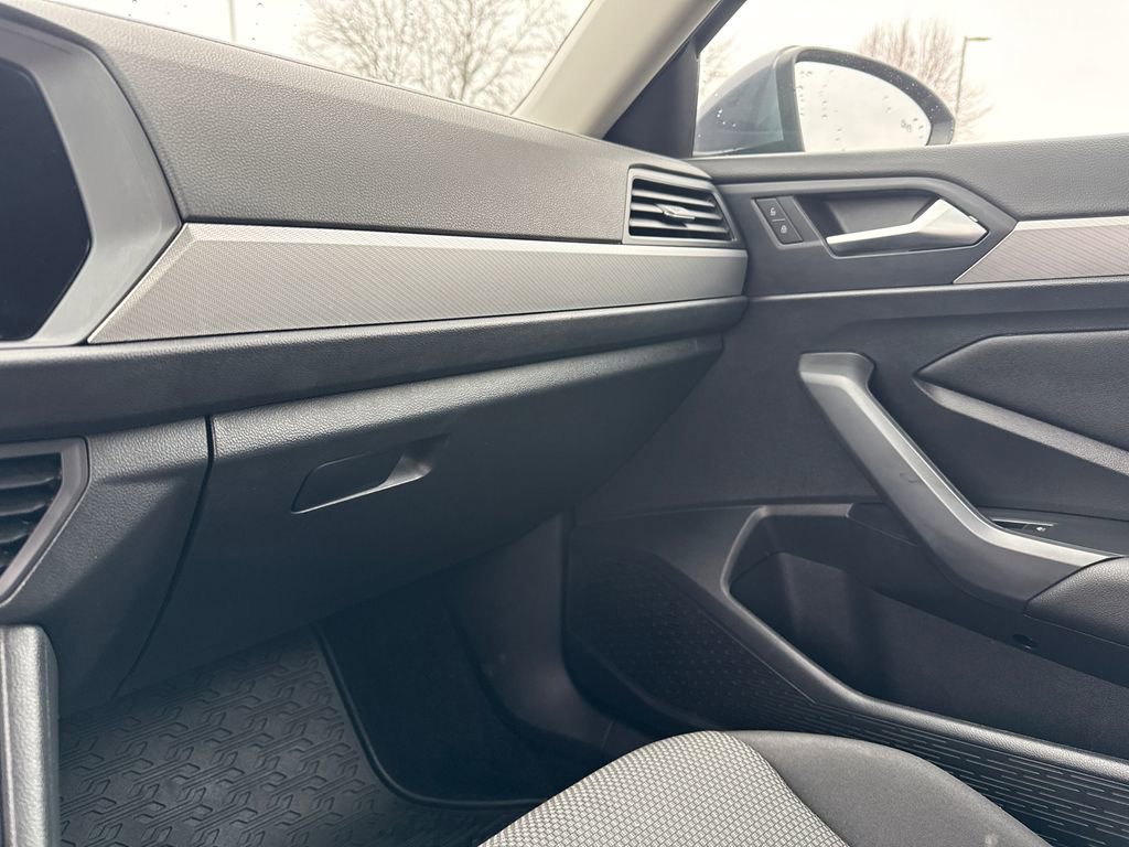 Used 2021 Volkswagen Jetta S image 25