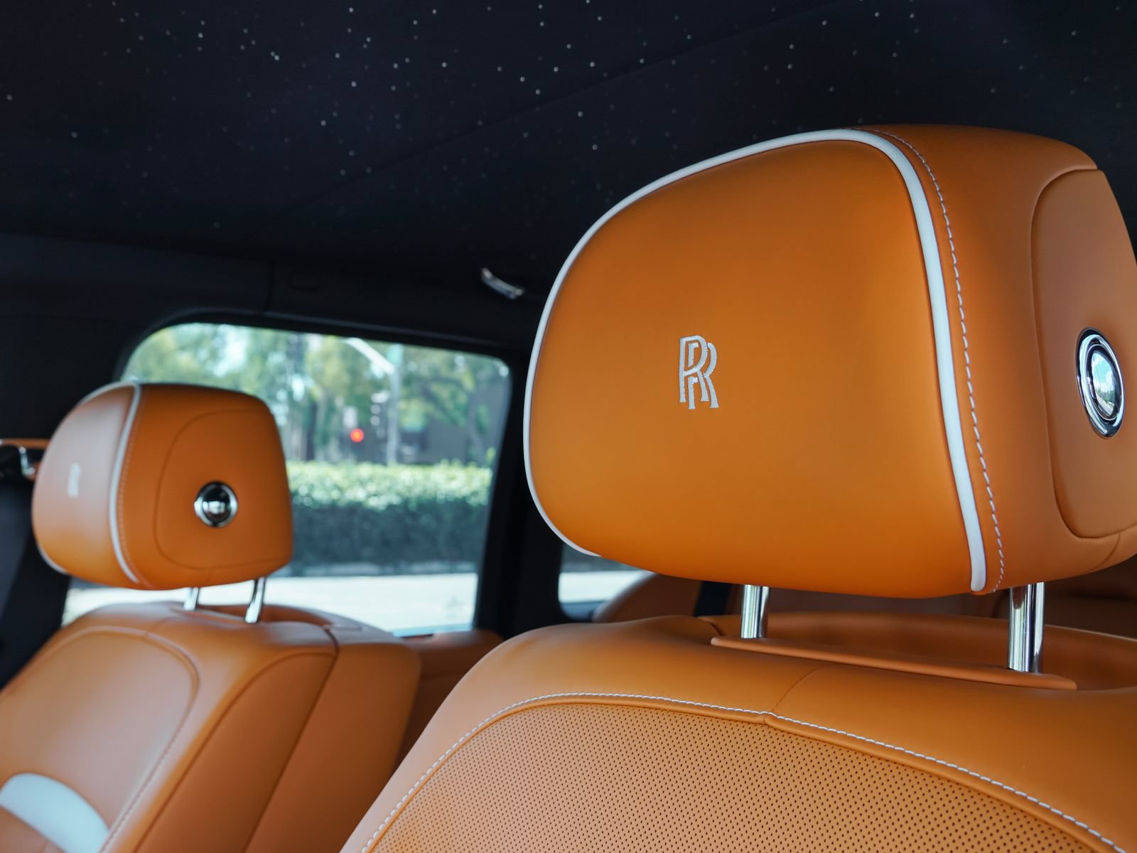 New 2026 Rolls-Royce Cullinan AWD/4WD image 21