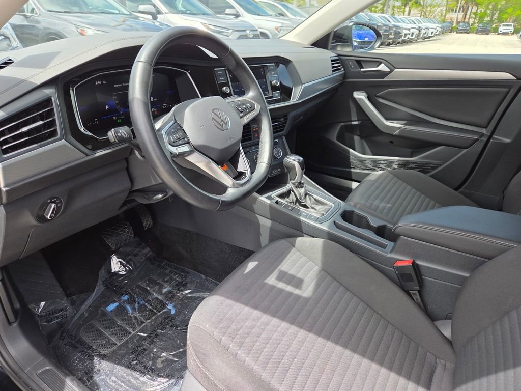 Used 2024 Volkswagen Jetta S FWD image 22