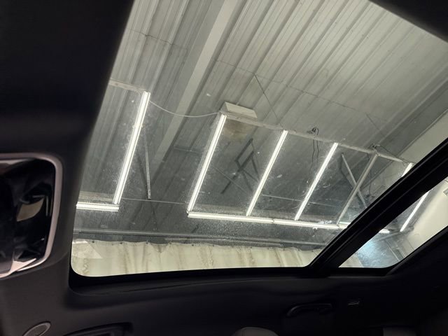 Used 2024 Land Rover Range Rover Velar Dynamic SE AWD/4WD image 32