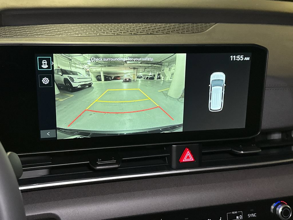 New 2026 Kia Carnival EX FWD image 23